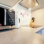 In With Free Wifi * 자다르