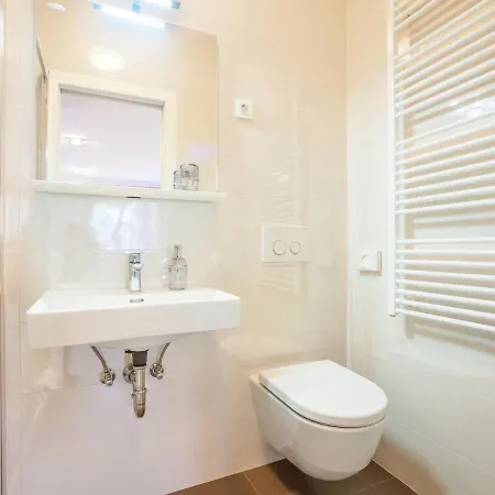 In With Free Wifi 자다르