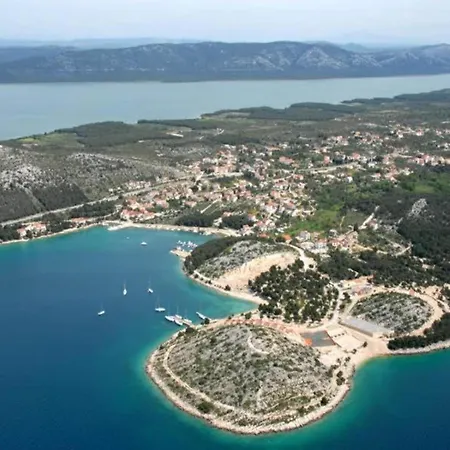 In With Free Wifi 아파트 자다르