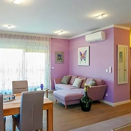 Apartment In With Free Wifi Zadar