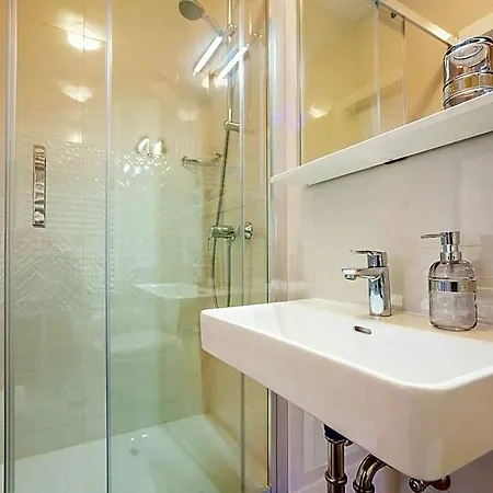 Apartment In With Free Wifi Zadar
