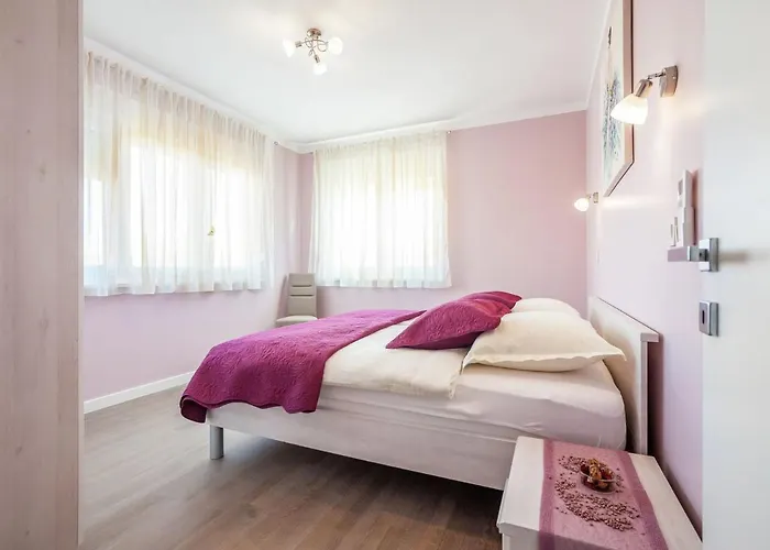 In With Free Wifi Apartman