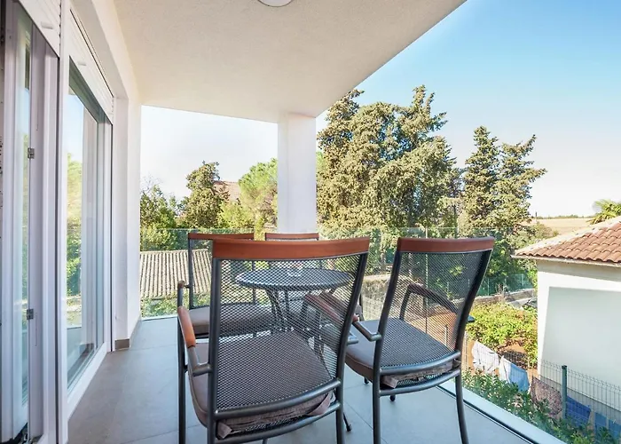 Apartman In With Free Wifi