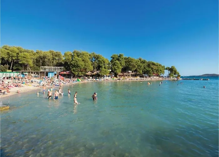 In With Free Wifi Apartman Zára